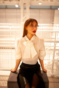 Эскорт-модель Стеша